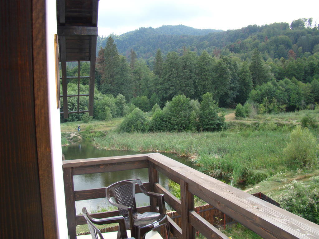 Dumbrava Soarelui Hotel Braşov Kamer foto
