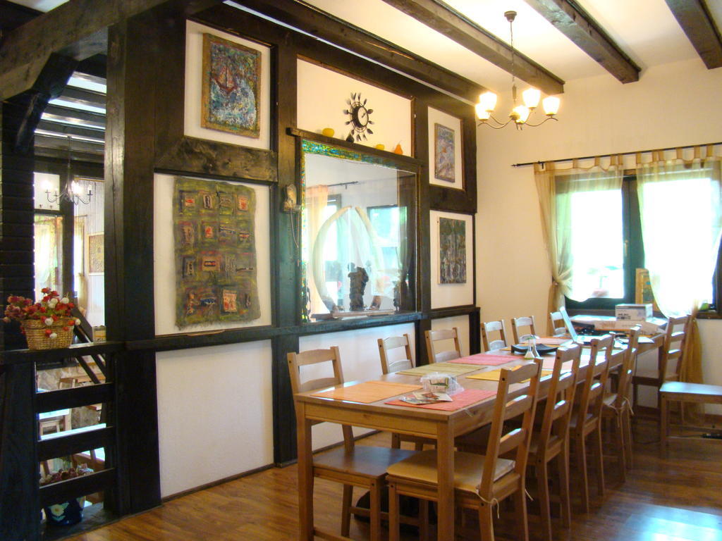 Dumbrava Soarelui Hotel Braşov Buitenkant foto