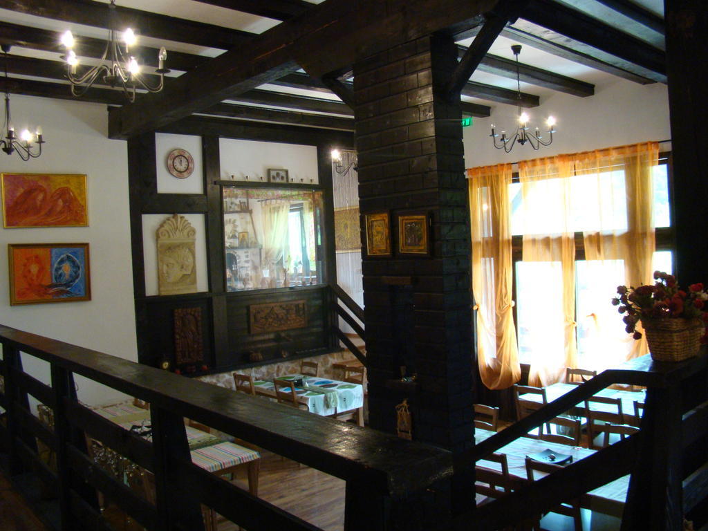 Dumbrava Soarelui Hotel Braşov Buitenkant foto