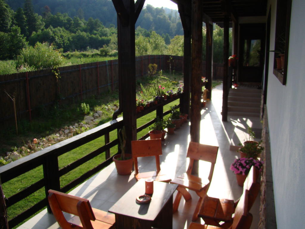 Dumbrava Soarelui Hotel Braşov Buitenkant foto