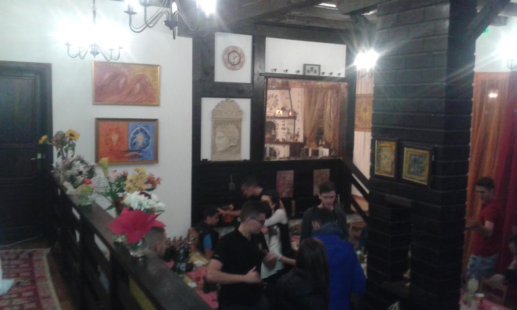 Dumbrava Soarelui Hotel Braşov Buitenkant foto